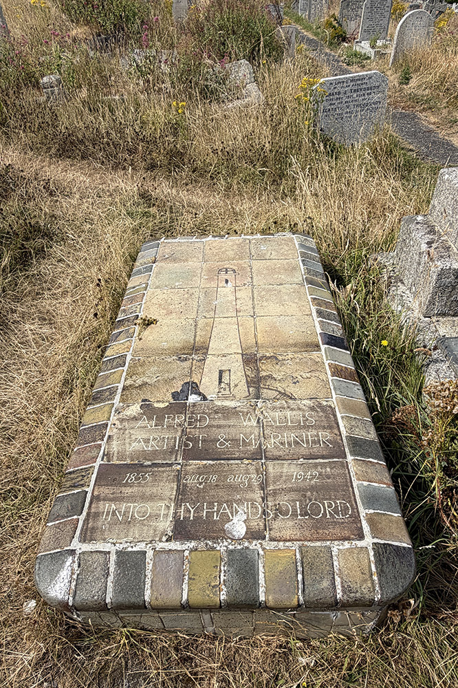 Wallis's grave